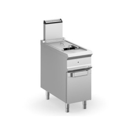 Frytownica na szafce...