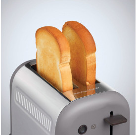 Toster Morphy Richards...